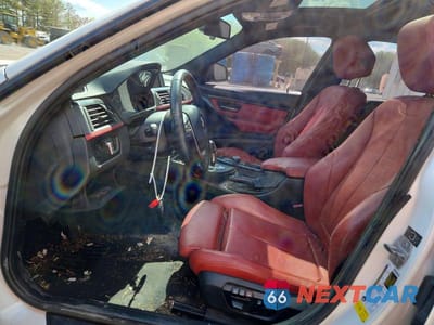 Zdjęcie 7 z 12 samochodu: 2014 BMW 328 I VIN:WBA3A5G53ENP33305 - miniatura