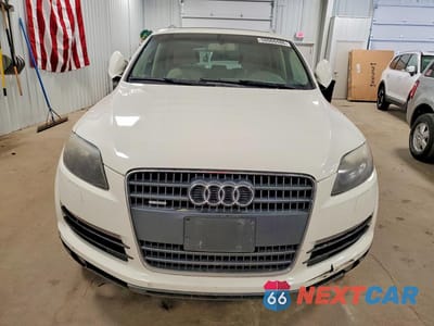 Piąte zdjęcie samochodu w środku: 2009 AUDI Q7 3.6 QUATTRO VIN:WA1AY74L29D016744 - miniatura