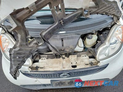 Zdjęcie 11 z 13 samochodu: 2013 SMART FORTWO PURE VIN:WMEEJ3BA9DK680406 - miniatura