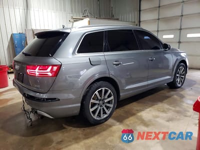 Trzecie zdjęcie samochodu z tyłu: 2017 AUDI Q7 PREMIUM PLUS VIN:WA1LAAF70HD034474 - miniatura