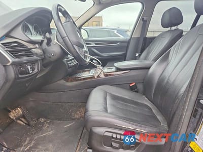Zdjęcie 7 z 12 samochodu: 2015 BMW X5 XDRIVE35I VIN:5UXKR0C5XF0P18166 - miniatura