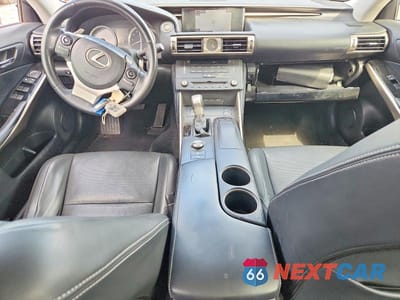 Zdjęcie 8 z 12 samochodu: 2015 LEXUS IS 250 VIN:JTHCF1D20F5018604 - miniatura