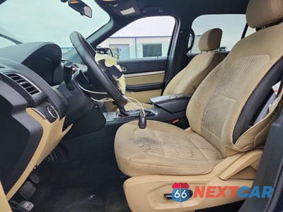 Zdjęcie 7 z 14 samochodu: 2017 FORD EXPLORER VIN:1FM5K7B82HGE29442 - miniatura