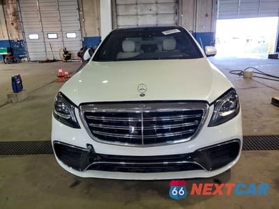 Piąte zdjęcie samochodu w środku: 2020 MERCEDES-BENZ S 63 AMG 4MATIC VIN:WDDUG8JBXLA517385 - miniatura
