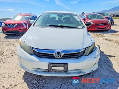 Piąte zdjęcie samochodu w środku: 2012 HONDA CIVIC LX VIN:19XFB2F54CE047286 - miniatura