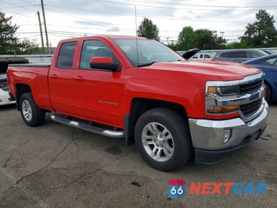 Czwarte zdjęcie samochodu z boku: 2019 CHEVROLET SILVERADO LD K1500 LT VIN:2GCVKPEC8K1182730 - miniatura