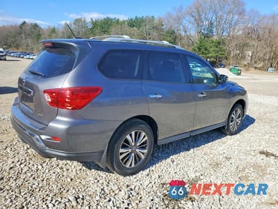 Trzecie zdjęcie samochodu z tyłu: 2017 NISSAN PATHFINDER S VIN:5N1DR2MM7HC630491 - miniatura