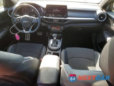 Zdjęcie 8 z 12 samochodu: 2022 KIA FORTE GT LINE VIN:3KPF54AD4NE489053 - miniatura