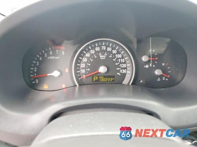 Zdjęcie 9 z 12 samochodu: 2014 KIA SEDONA LX VIN:KNDMG4C72E6543108 - miniatura