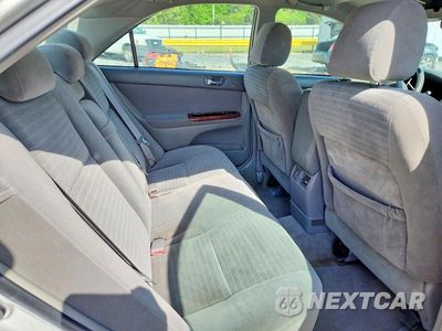Zdjęcie 10 z 12 samochodu: 2005 TOYOTA CAMRY XLE VIN:4T1BE32K85U978039 - miniatura