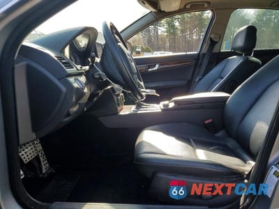 Zdjęcie 7 z 12 samochodu: 2008 MERCEDES-BENZ C 300 4MATIC VIN:WDDGF81X78F076143 - miniatura