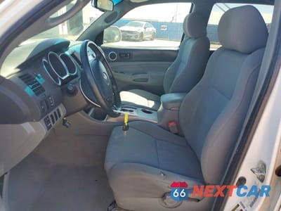 Zdjęcie 7 z 12 samochodu: 2008 TOYOTA TACOMA V6 VIN:3TMMU52N38M006007 - miniatura