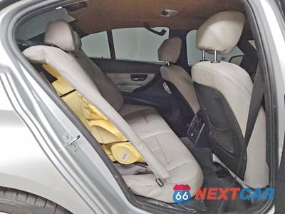 Zdjęcie 10 z 12 samochodu: 2012 BMW 328 I VIN:WBA3A5G54CNP15473 - miniatura