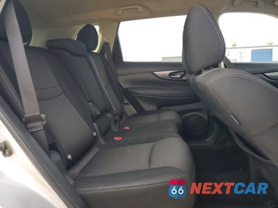 Zdjęcie 11 z 13 samochodu: 2017 NISSAN ROGUE SV VIN:KNMAT2MT3HP551683 - miniatura
