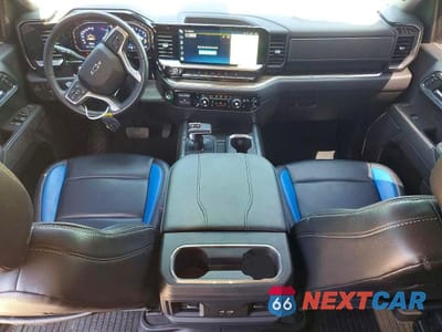 Zdjęcie 8 z 12 samochodu: 2023 CHEVROLET SILVERADO K1500 LT TRAIL BOSS VIN:3GCUDFE87PG120780 - miniatura