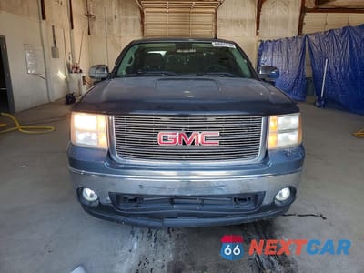 Piąte zdjęcie samochodu w środku: 2007 GMC NEW SIERRA C1500 VIN:2GTEC19J771611625 - miniatura