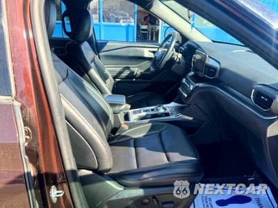 Piąte zdjęcie samochodu w środku: 2020 FORD EXPLORER XLT VIN:1FMSK7DH9LGC22331 - miniatura