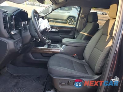 Zdjęcie 7 z 12 samochodu: 2024 CHEVROLET SILVERADO K1500 RST VIN:2GCUDEEDXR1144929 - miniatura