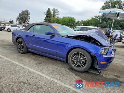 Czwarte zdjęcie samochodu z boku: 2014 FORD MUSTANG VIN:1ZVBP8EM6E5271991 - miniatura