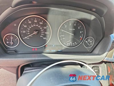Zdjęcie 9 z 13 samochodu: 2018 BMW 320 I VIN:WBA8E1G50JNU90517 - miniatura