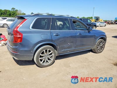 Trzecie zdjęcie samochodu z tyłu: 2018 VOLVO XC90 T6 VIN:YV4A22PK8J1198790 - miniatura