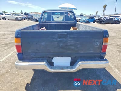 Zdjęcie 6 z 12 samochodu: 1988 TOYOTA PICKUP XTRACAB RN70 DLX VIN:JT4RN70D0J0057451 - miniatura