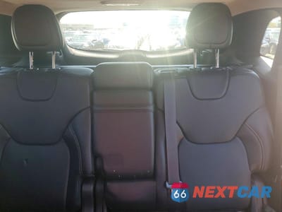 Zdjęcie 10 z 13 samochodu: 2014 JEEP CHEROKEE LIMITED VIN:1C4PJMDS1EW243402 - miniatura