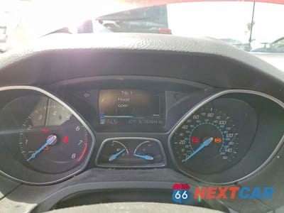 Zdjęcie 9 z 12 samochodu: 2012 FORD FOCUS TITANIUM VIN:1FAHP3J22CL429441 - miniatura
