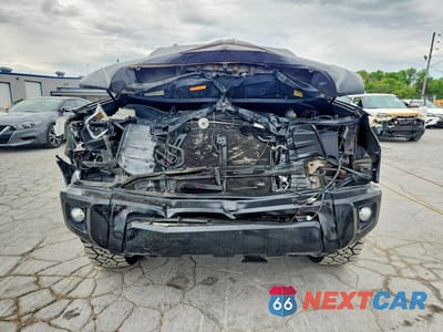 Piąte zdjęcie samochodu w środku: 2016 TOYOTA TUNDRA PLATINUM VIN:5TFAW5F13GX529458 - miniatura