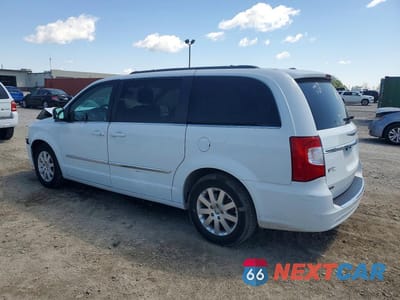 Drugie zdjęcie samochodu z przodu: 2016 CHRYSLER TOWN & COUNTRY TOURING VIN:2C4RC1BG2GR279918 - miniatura