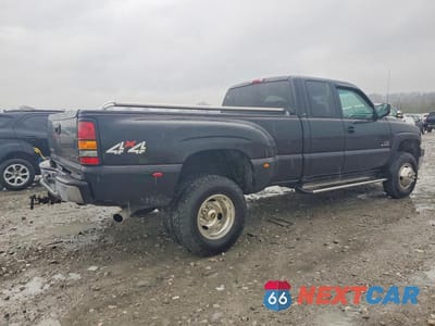 Trzecie zdjęcie samochodu z tyłu: 2001 CHEVROLET SILVERADO K3500 VIN:1GCJK391X1E320751 - miniatura