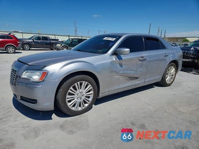 2014 CHRYSLER 300 2C3CCARG0EH384928 - główne zdjęcie licytacji z USA - miniatura