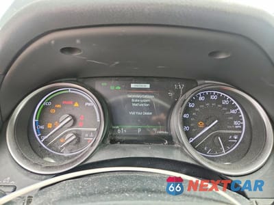 Zdjęcie 9 z 12 samochodu: 2023 TOYOTA CAMRY HYBRID XSE VIN:4T1K31AK0PU612137 - miniatura