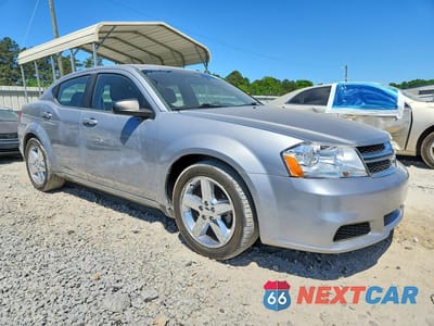 Czwarte zdjęcie samochodu z boku: 2013 DODGE AVENGER SE VIN:1C3CDZABXDN658363 - miniatura