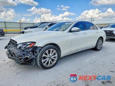 2017 MERCEDES-BENZ E 300 WDDZF4JB6HA279902 - główne zdjęcie licytacji z USA - miniatura