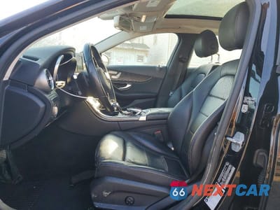 Zdjęcie 7 z 11 samochodu: 2015 MERCEDES-BENZ C 300 4MATIC VIN:55SWF4KBXFU072508 - miniatura