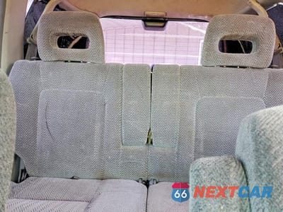 Zdjęcie 10 z 13 samochodu: 1998 HONDA CR-V LX VIN:JHLRD2845WC008331 - miniatura