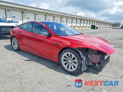 Czwarte zdjęcie samochodu z boku: 2016 TESLA MODEL S VIN:5YJSA1E27GF144758 - miniatura