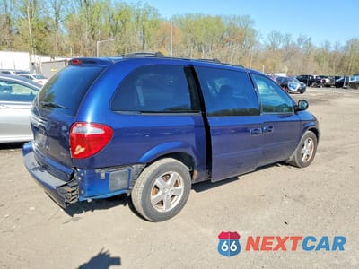 Trzecie zdjęcie samochodu z tyłu: 2005 DODGE GRAND CARAVAN SXT VIN:2D4GP44L15R313001 - miniatura