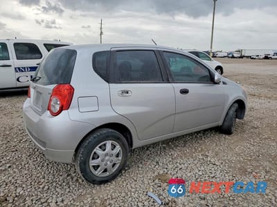 Trzecie zdjęcie samochodu z tyłu: 2011 CHEVROLET AVEO LS VIN:KL1TD6DE0BB166530 - miniatura