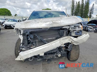 Piąte zdjęcie samochodu w środku: 2023 CHEVROLET SILVERADO K1500 HIGH COUNTRY VIN:1GCUDJE8XPZ157356 - miniatura