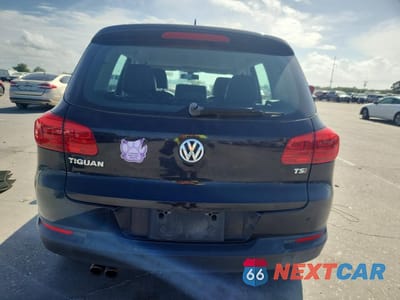 Zdjęcie 6 z 13 samochodu: 2016 VOLKSWAGEN TIGUAN VIN:WVGAV7AX0GW520003 - miniatura