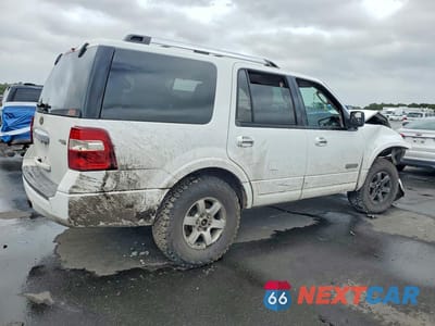 Trzecie zdjęcie samochodu z tyłu: 2008 FORD EXPEDITION XLT VIN:1FMFU16588LA44079 - miniatura