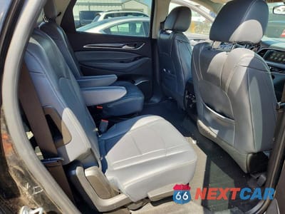 Zdjęcie 11 z 13 samochodu: 2018 BUICK ENCLAVE ESSENCE VIN:5GAERBKW4JJ135701 - miniatura