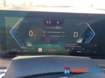 Zdjęcie 9 z 13 samochodu: 2025 BMW X5 XDRIVE50E VIN:5UX43EU09S9Z63380 - miniatura