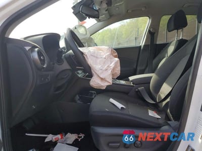 Zdjęcie 7 z 12 samochodu: 2023 HYUNDAI KONA SE VIN:KM8K23AG9PU187480 - miniatura