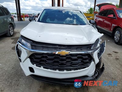 Piąte zdjęcie samochodu w środku: 2025 CHEVROLET TRAX LS VIN:KL77LFEPXSC222221 - miniatura