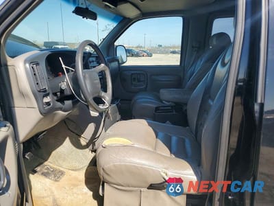Zdjęcie 7 z 13 samochodu: 2000 GMC SAVANA RV G2500 VIN:1GDGG29R4Y1146331 - miniatura