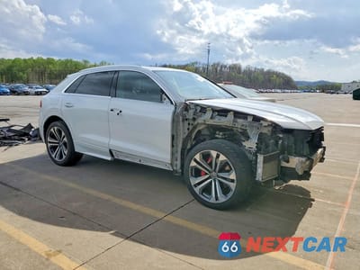 Czwarte zdjęcie samochodu z boku: 2019 AUDI Q8 VIN:WA1CVAF1XKD015518 - miniatura