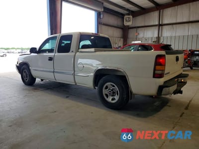 Drugie zdjęcie samochodu z przodu: 2000 GMC NEW SIERRA C1500 VIN:2GTEC19T8Y1124159 - miniatura